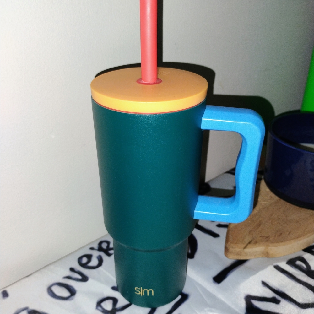 Simple Modern Tumbler with Straw